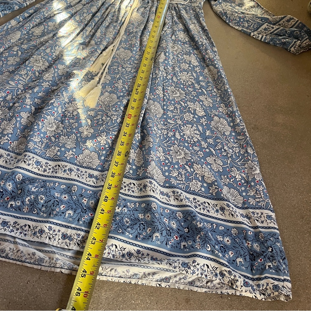 R. Vivimos Floral Blue and White Long Sleeve Maxi Dress - Picture 12 of 12